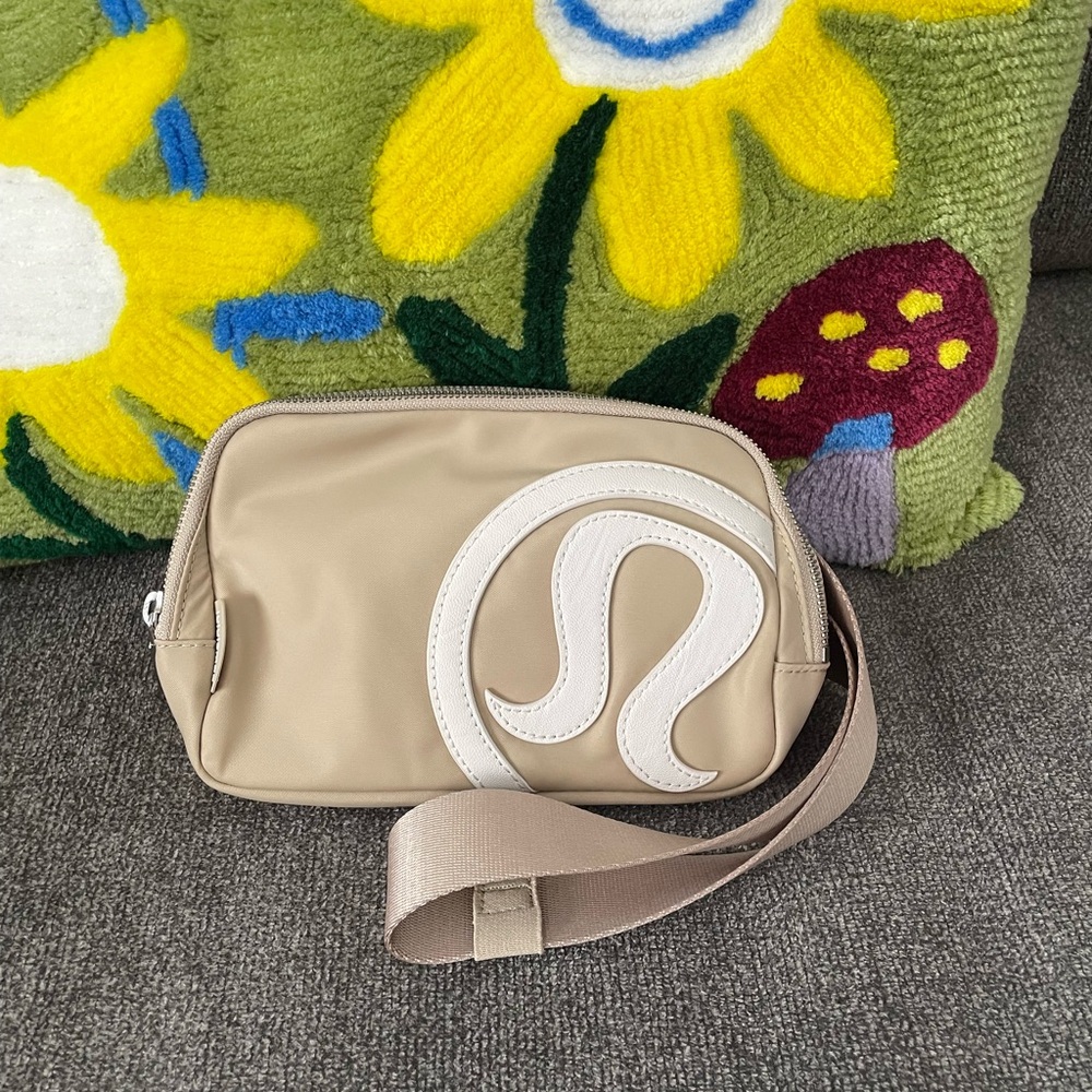 Lululemon Athletica Tan and White Crossbody Bag with Minimalist Design